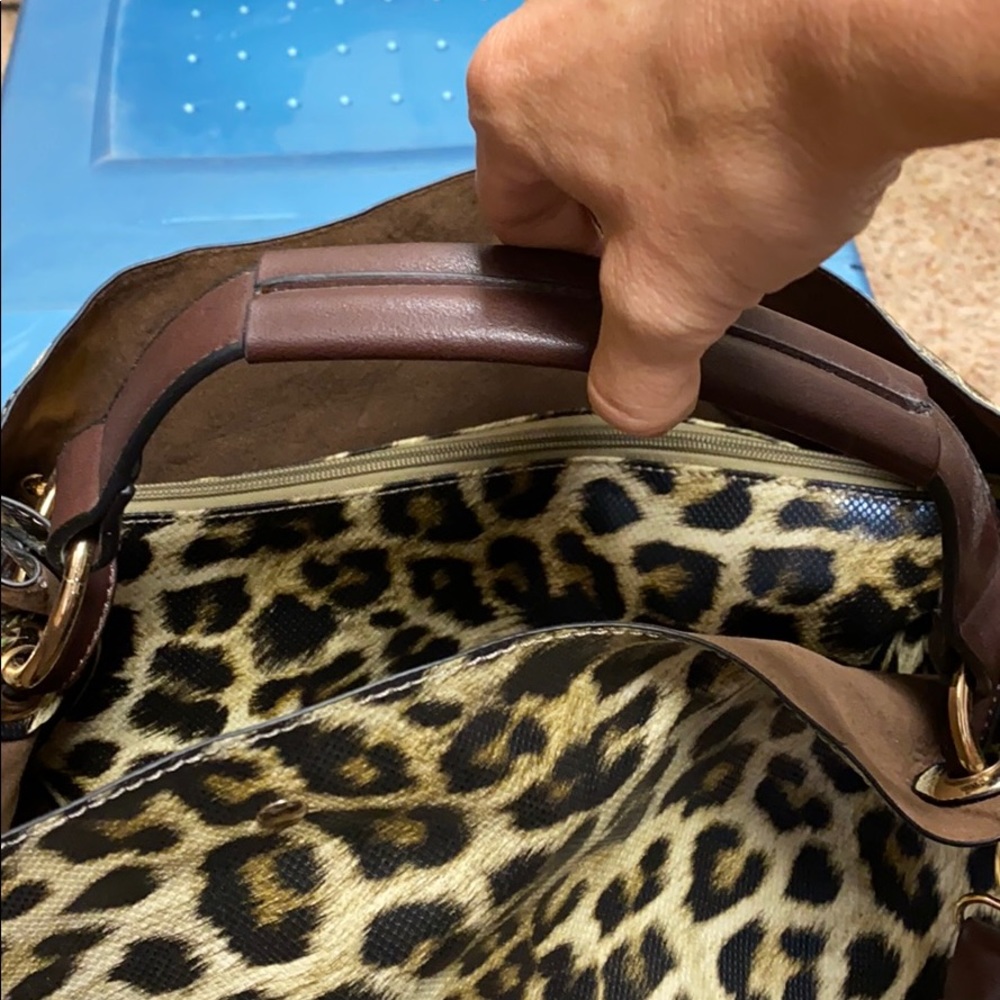 Purse - Picture 8 of 12
